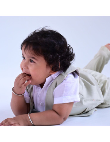 Baby Pure Handloom Cotton Garlic Color Sleeveless Jacket Pant White Half Shirt Set