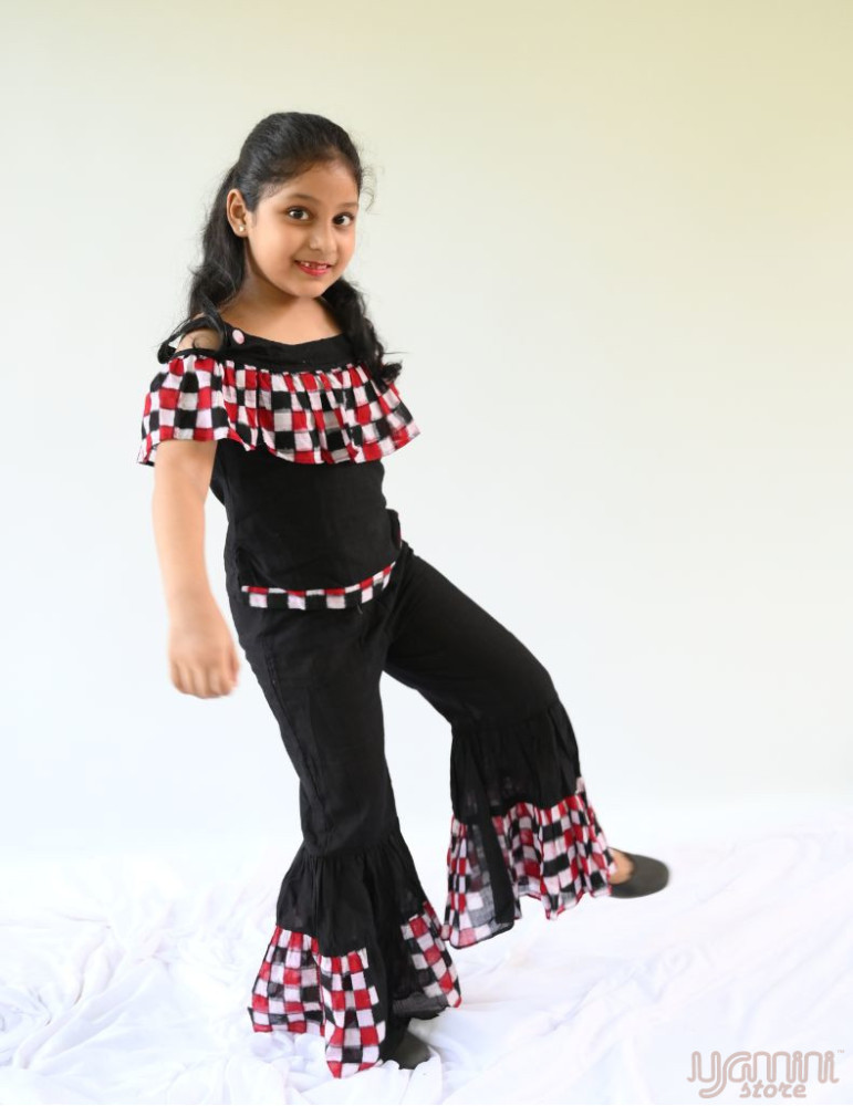 Sarara (Sambalpuri) Black Red
