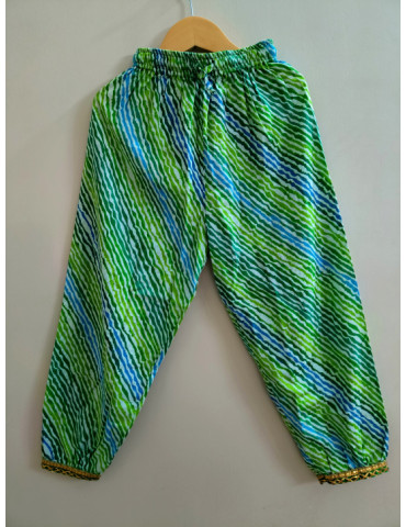 Flared kurta with salwar (Green Bandhani Lehariya Gotapati lace work)