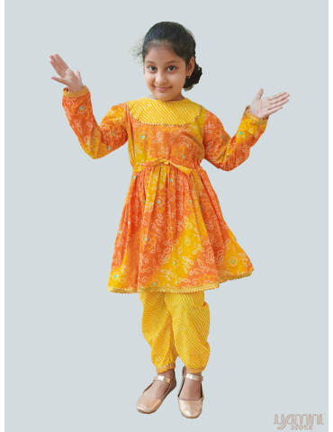 Flared kurta with salwar (Orange Yellow Bandhani Lehariya Gotapati lace work)