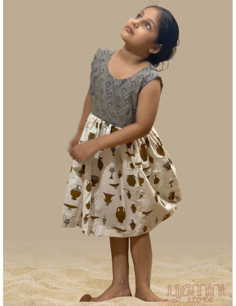 Short frock Khadi Cotton (Dimond Checker Hand Block) Lite Grey Color