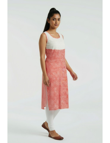 Red Off White Lehriya Print Cotton Sleeveless Kurti
