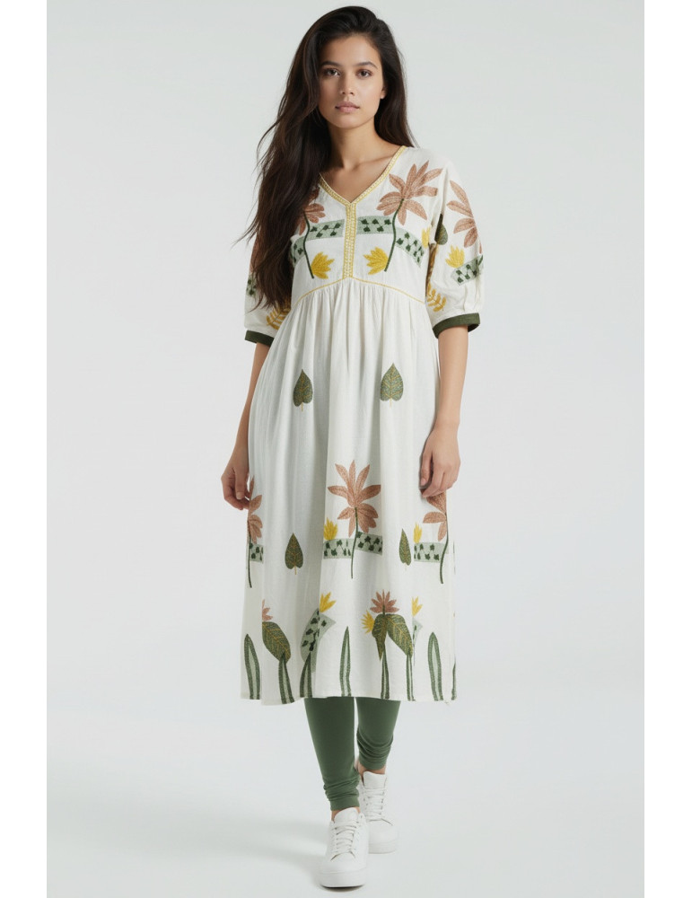 Women Off White Multicolor Cotton Floral Embroderied Kurta