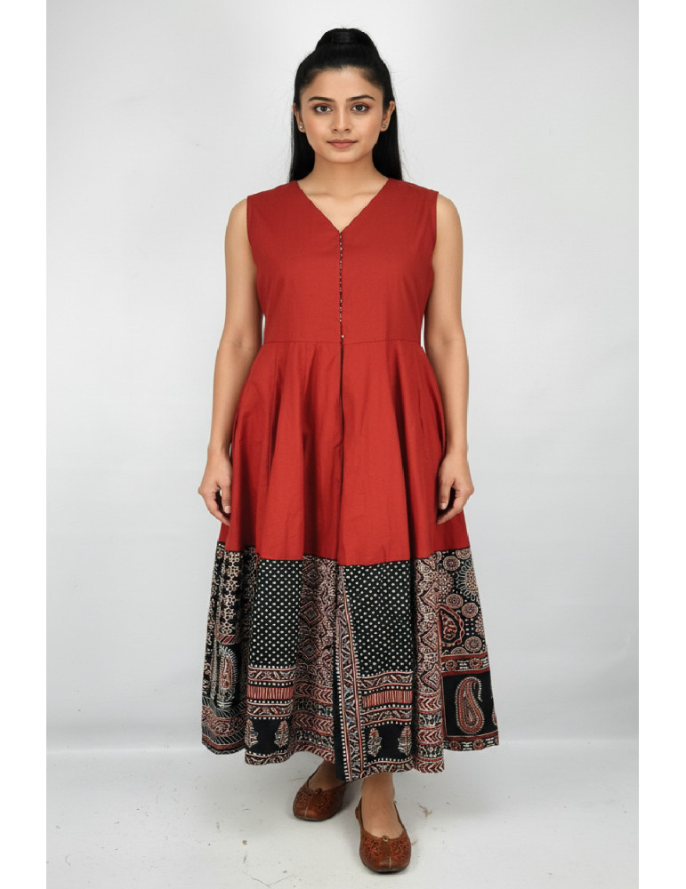 Women Maroon Black Ajrakh Printed Contrast Panel Kurta