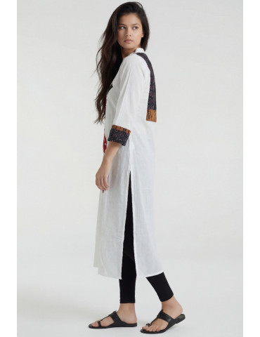 Women Off-White Maroon Black Cotton Sambalpuri Handloom diamond patchwork Long Kurta