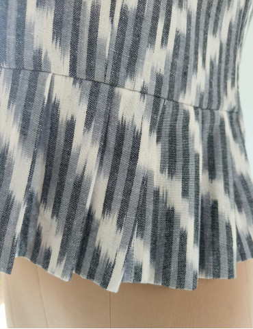 Yamini Ikat Grey Designer Handloom Waistcoat/Jacket