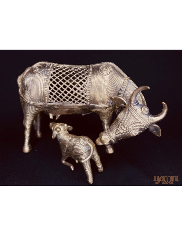 Dhokra Craft - Cow with Sitting Calf