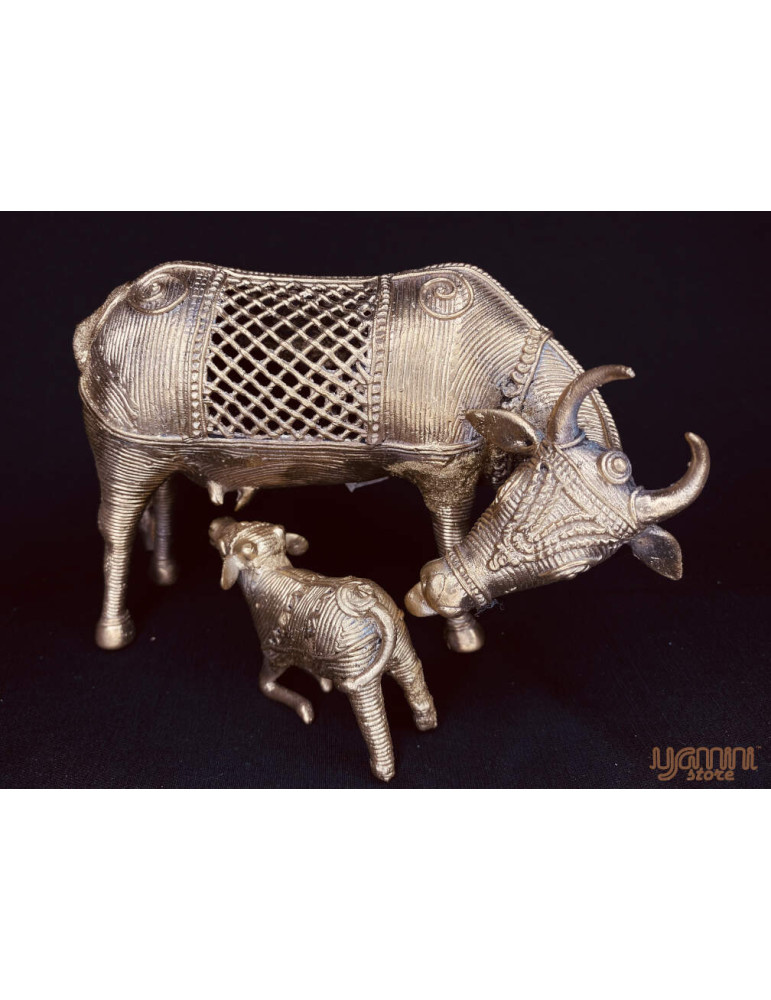 Dhokra Craft - Cow with Sitting Calf