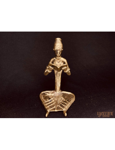 Dhokra Craft - Tribal Man Sitting & Reading