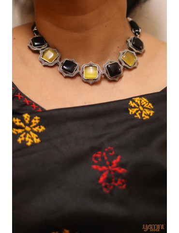 Silver Replica Black Yellow Monalisa Stone Necklace Set