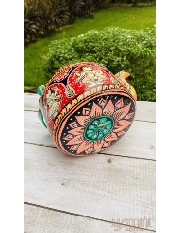 Painted Pattachitra Kettle with Patta Paste Design : Figurine