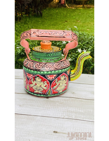 Painted Pattachitra Kettle with Patta Paste Design : Figurine