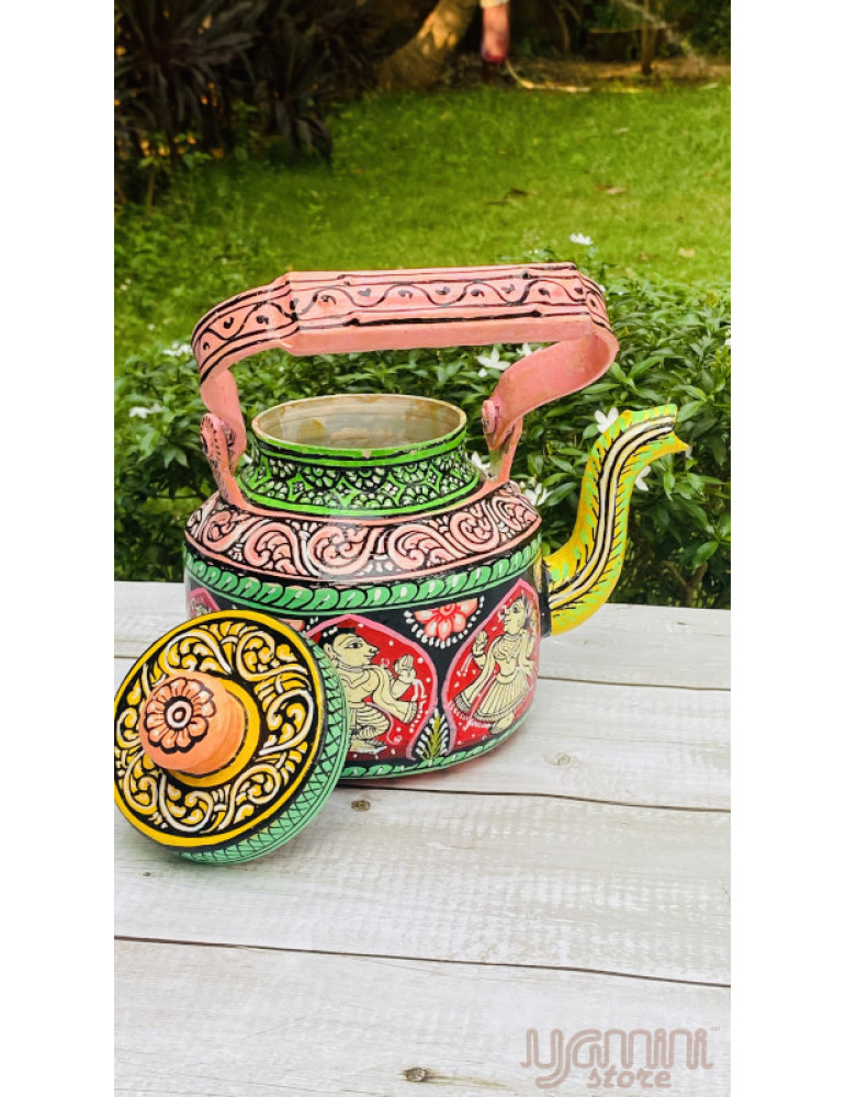 Painted Pattachitra Kettle with Patta Paste Design : Figurine