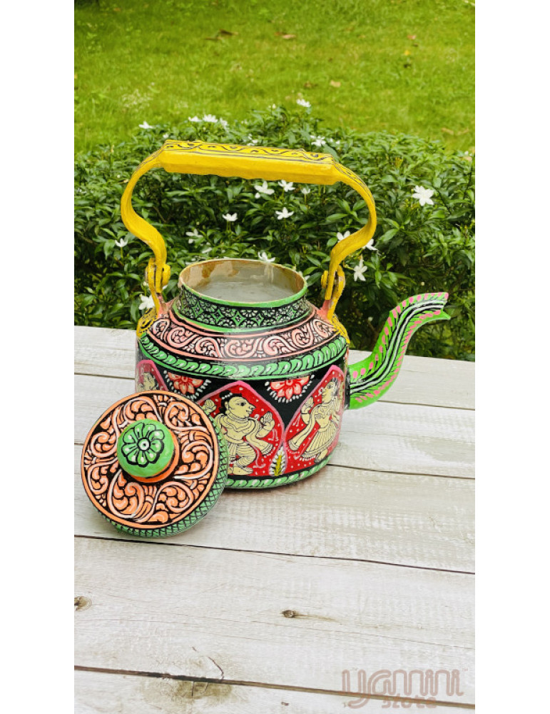 Painted Pattachitra Kettle with Patta Paste Design : Figurine