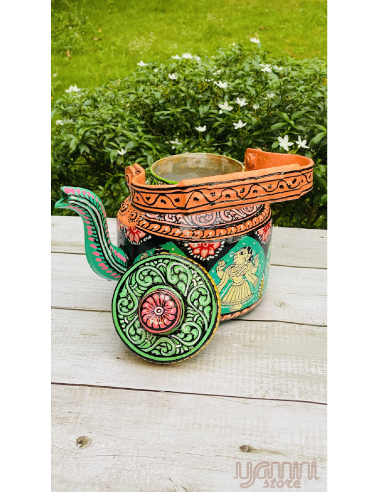 Painted Pattachitra Kettle with Patta Paste Design : Figurine