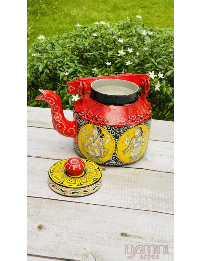 Painted Pattachitra Kettle Design : Figurine